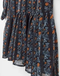Y.A.S Chiffon Smock Dress With Drop Hem In Mixed Floral And Stripe For Women Black Multi -Women's Y.A.S Sales Shop unnamed file 1133