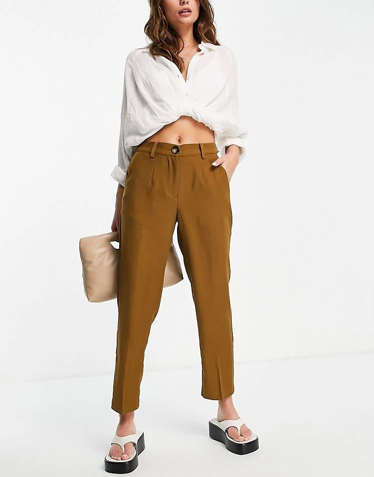 Y.A.S Co-ord Suit Slim Trousers In Khaki Moss For Women Butternut 3 Y.A.S Co-ord Suit Slim Trousers In Khaki Moss For Women Butternut