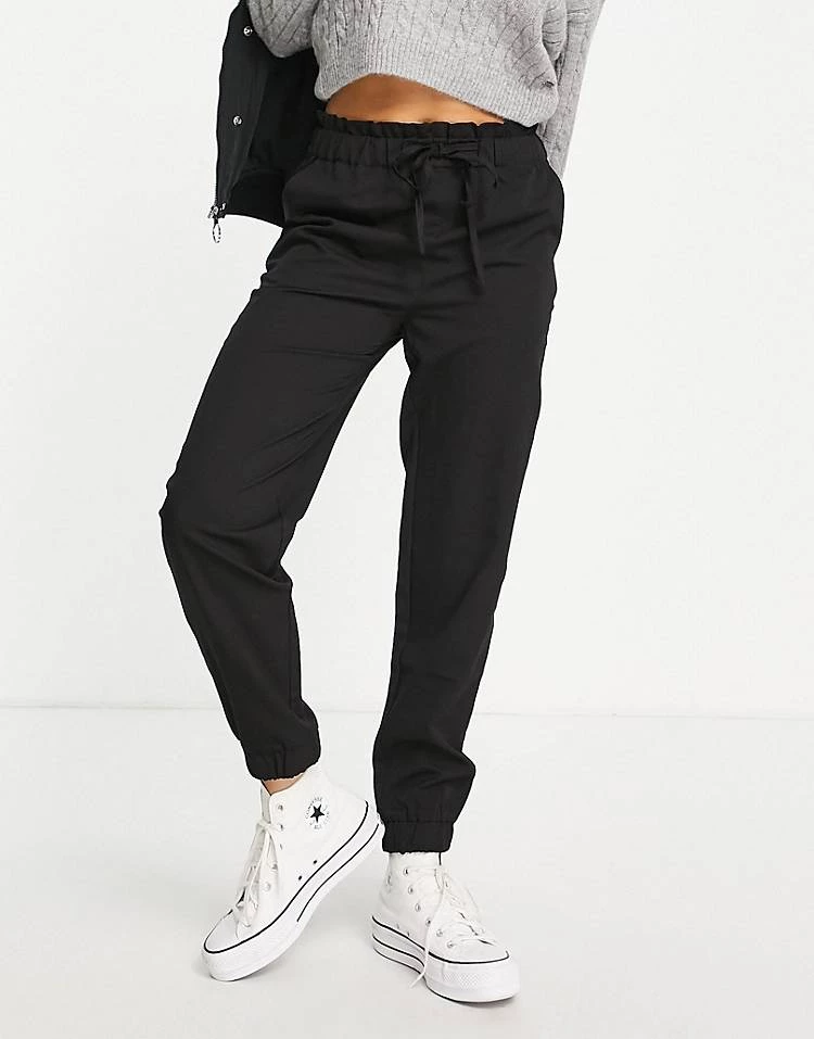 Y.A.S Bea Tie Waist Tapered Trousers In Black For Women 4 Y.A.S Bea Tie Waist Tapered Trousers In Black For Women - Image 2