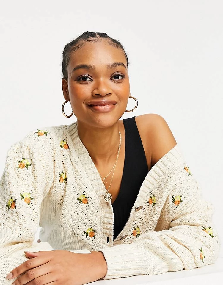 Y.A.S Knitted Cardigan With Floral Embroidery In Cream For Women 7 Y.A.S Knitted Cardigan With Floral Embroidery In Cream For Women - Image 5