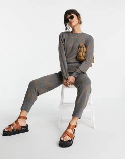 Y.A.S Knitted Co-ord Jumper In Brown And Grey Criss Cross Check For Women Multi 10 Y.A.S Knitted Co-ord Jumper In Brown And Grey Criss Cross Check For Women Multi -Women's Y.A.S Sales Shop unnamed file 1690