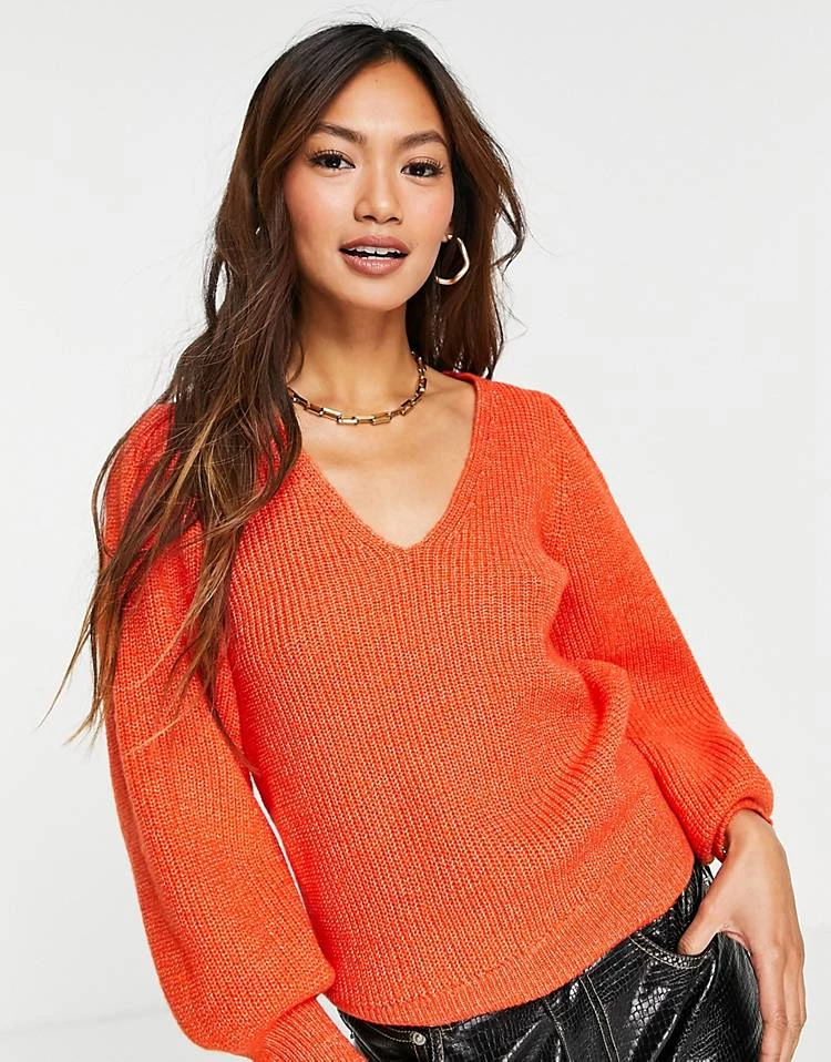 Y.A.S. Veneda Volume Sleeve V Neck Jumper In Orange For Women Tangerine Tango 4 Y.A.S. Veneda Volume Sleeve V Neck Jumper In Orange For Women Tangerine Tango - Image 3