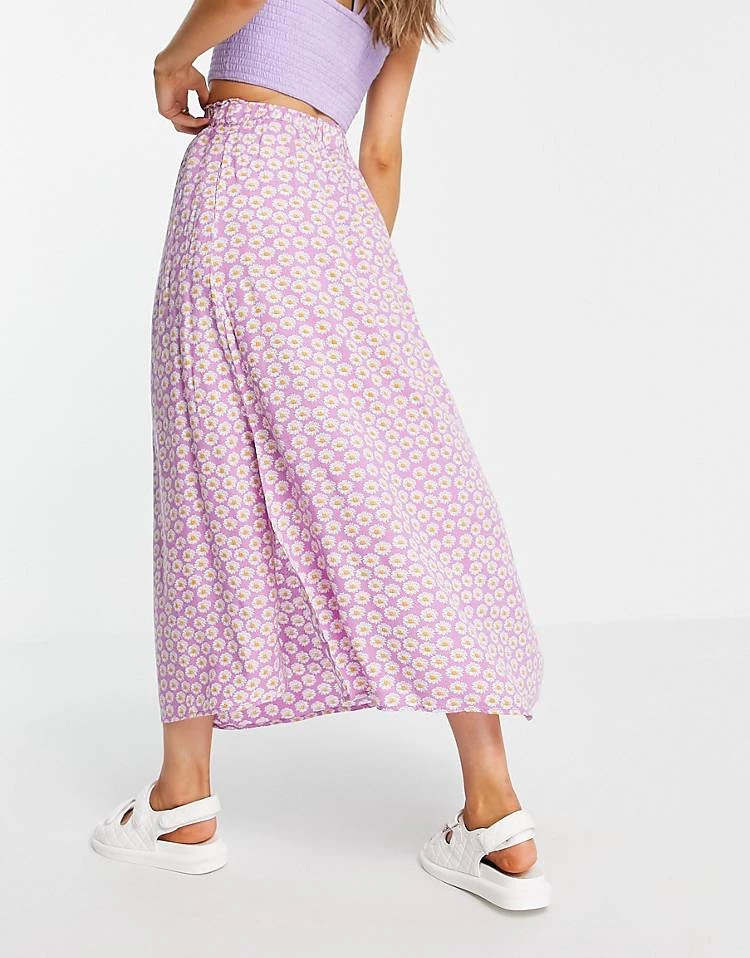 Y.A.S Side Slit Maxi Skirt In Lilac Floral For Women Purple Floral 4 Y.A.S Side Slit Maxi Skirt In Lilac Floral For Women Purple Floral - Image 2