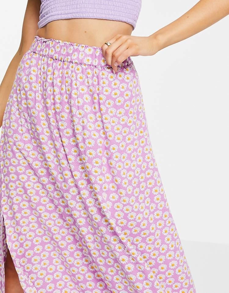 Y.A.S Side Slit Maxi Skirt In Lilac Floral For Women Purple Floral 5 Y.A.S Side Slit Maxi Skirt In Lilac Floral For Women Purple Floral - Image 3