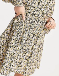 Y.A.S Petite Co-ord Mini Skirt With Pleating In Floral Print For Women -Women's Y.A.S Sales Shop unnamed file 2085