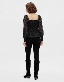 Y.A.S Square Neck Top With Smocking In Black For Women -Women's Y.A.S Sales Shop unnamed file 2448