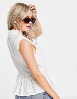 Y.A.S Petite Organic Cotton Sleeveless Blouse In Cream For Women -Women's Y.A.S Sales Shop unnamed file 2487