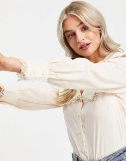 Y.A.S Petite Oversized Collar Lace Trim Shirt In Cream For Women 9 Y.A.S Petite Oversized Collar Lace Trim Shirt In Cream For Women -Women's Y.A.S Sales Shop unnamed file 2557