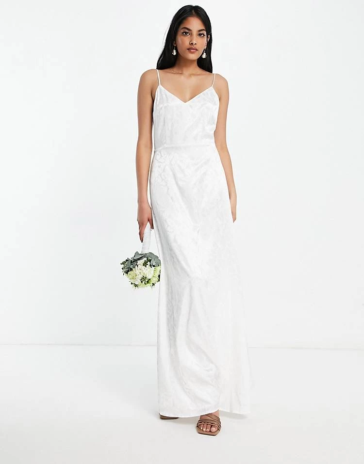 Y.A.S Bridal Jacquard Maxi Singlet Dress Co-ord In White For Women Star W Ite 6 Y.A.S Bridal Jacquard Maxi Singlet Dress Co-ord In White For Women Star W Ite - Image 4