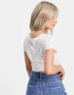 Y.A.S Petite Y.A.S. Petite Ditsy Floral Cropped T-shirt In White For Women White Multi -Women's Y.A.S Sales Shop unnamed file 2827