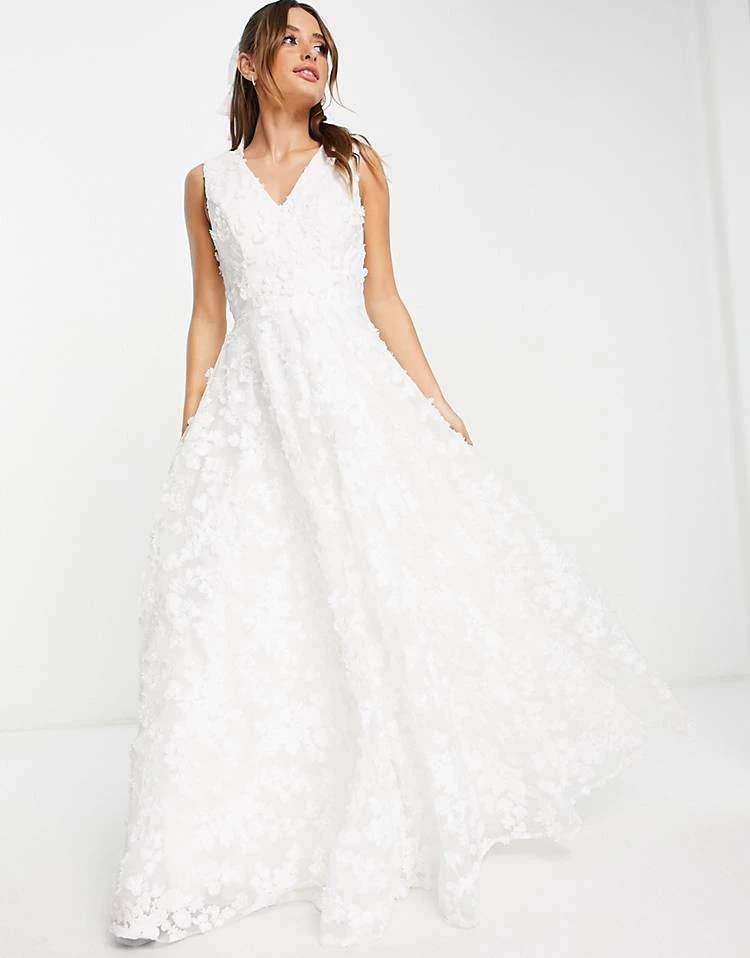 Y.A.S Bridal Embellished Wedding Dress With Full Skirt In White For Women Star White 5 Y.A.S Bridal Embellished Wedding Dress With Full Skirt In White For Women Star White - Image 3