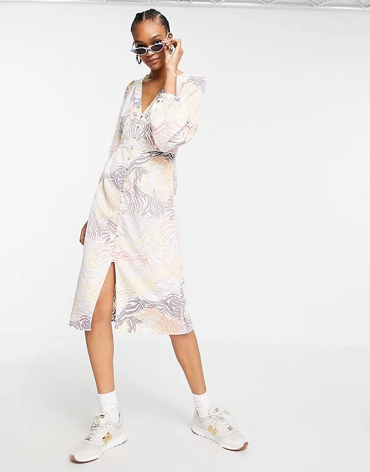 Y.A.S Midi Dress With Puff Sleeve And Side Split In Animal Print For Women Pastel Animal Print 6 Y.A.S Midi Dress With Puff Sleeve And Side Split In Animal Print For Women Pastel Animal Print - Image 4