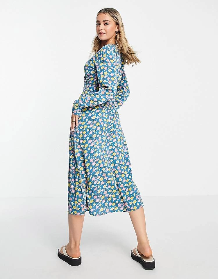 Y.A.S Alina Printed Midi Dress In Blue For Women Mosaic Blue Aop 4 Y.A.S Alina Printed Midi Dress In Blue For Women Mosaic Blue Aop - Image 2